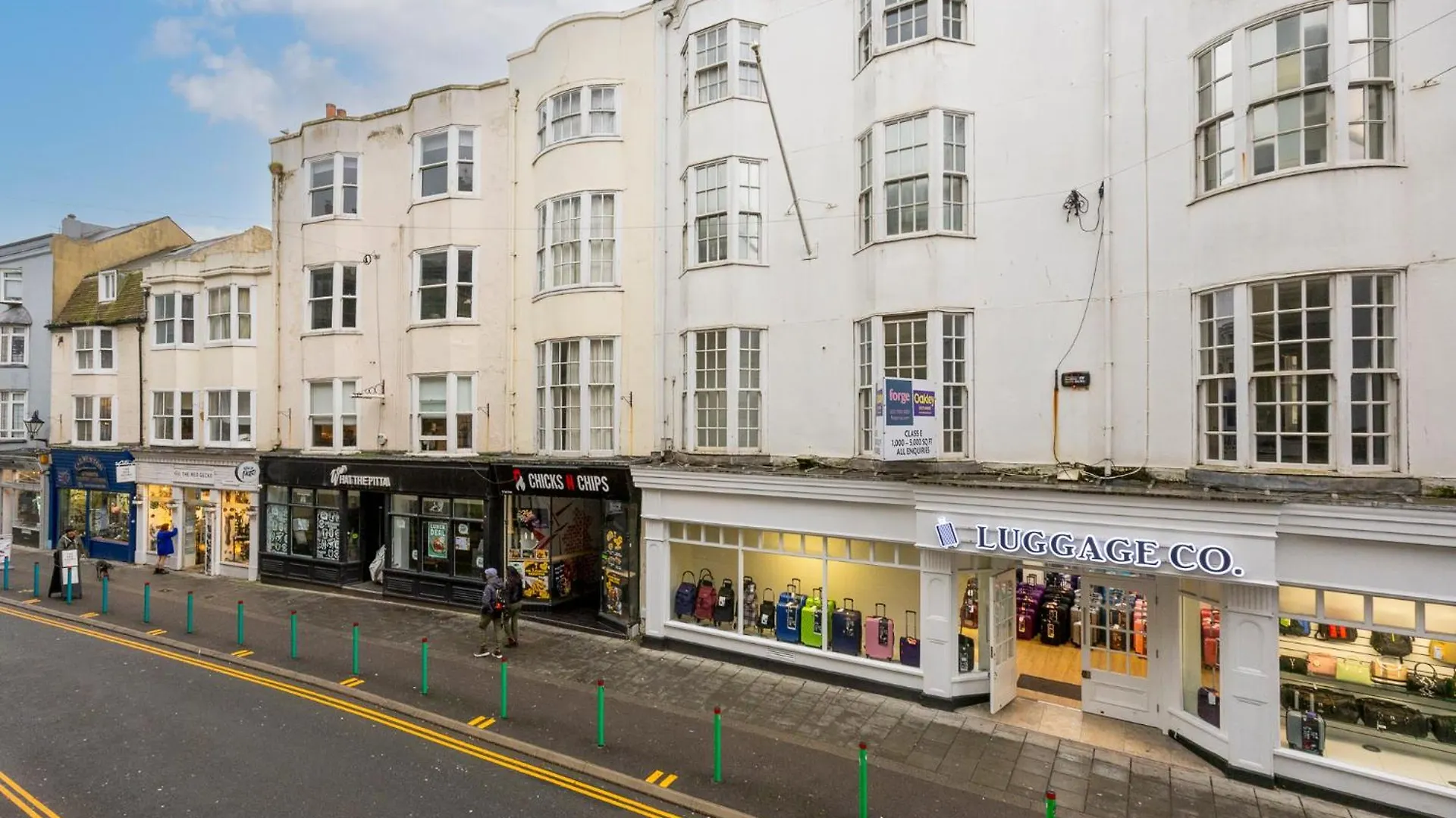 Flat 1 Stunning Central Loft Style Apartment In The Famous Brighton Lanes